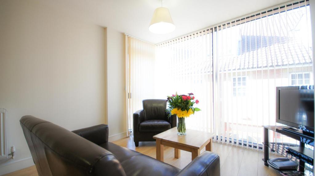 Crompton House Apartments Edgware Rum bild
