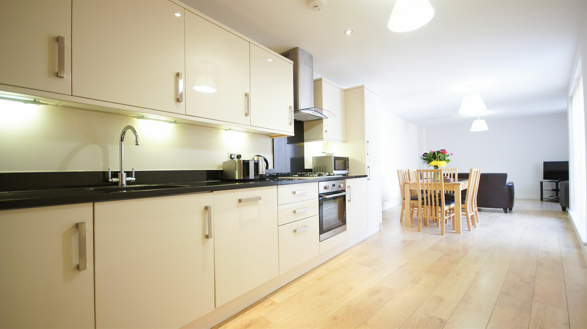 Crompton House Apartments Edgware Exteriör bild