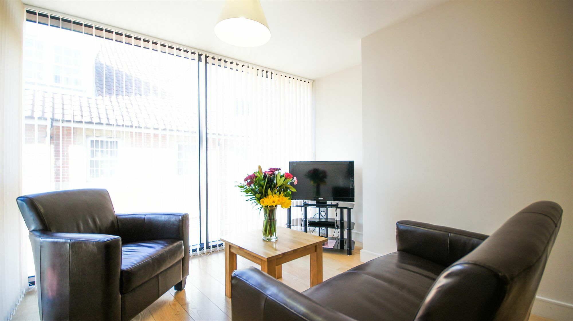 Crompton House Apartments Edgware Exteriör bild